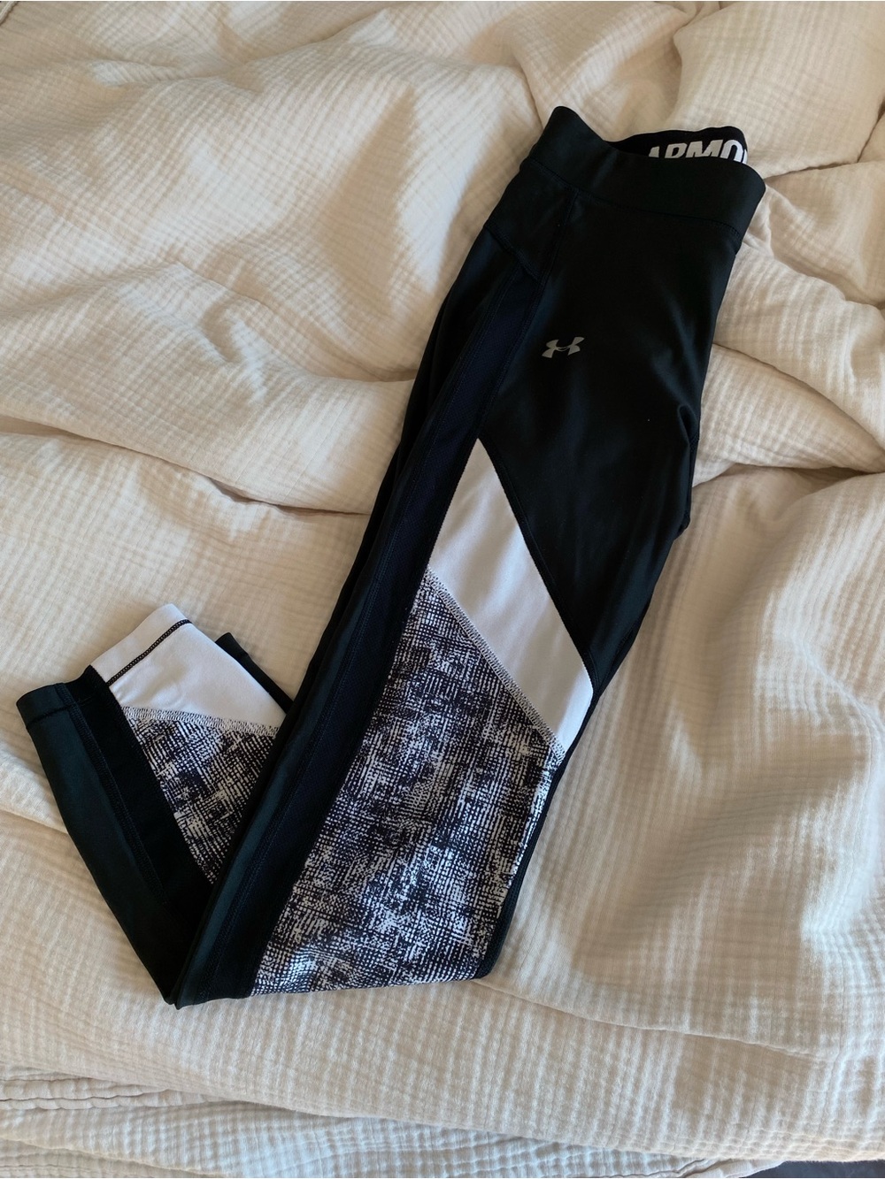Under Armour Black Compression HeatGear Leggings with White Logo